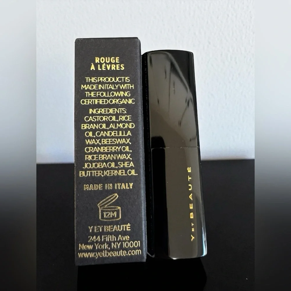 Y ET BEAUTÉ HIGH PERFORMANCE LIPSTICK - CALME. NEW IN BOX. ORGANIC.